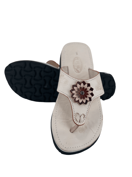 Leather Sandal - Natural Flower In Middle